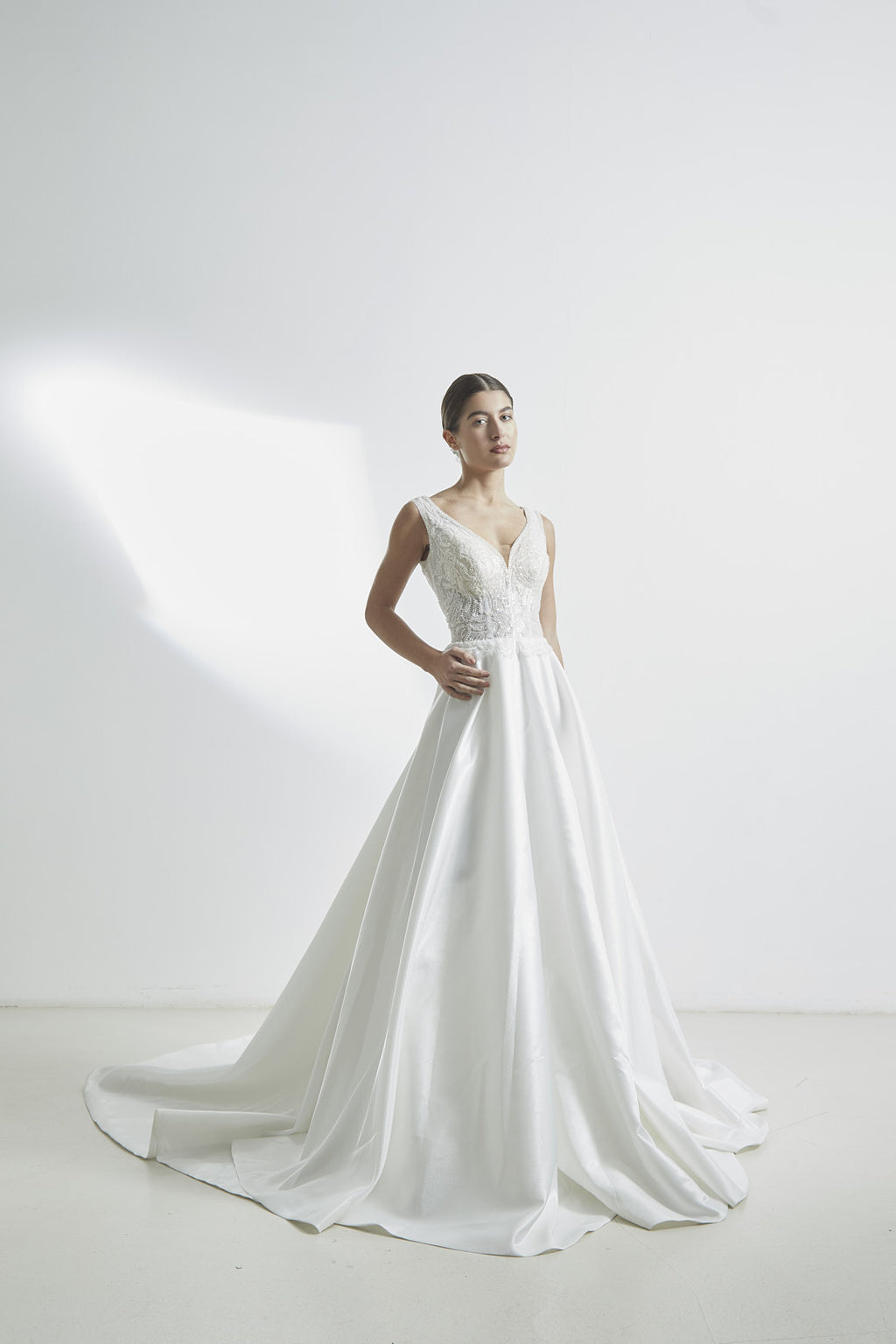 Abito da sposa mod. Astrid - Bianco panna tg.42
